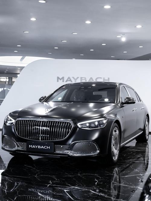 深圳324岚图汽车的售后服务让用户无忧出行，迈巴赫未来的豪华车趋势