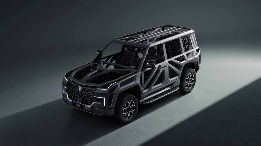 深圳324仰望U8硬派越野的科技魅力，国能汽车对传统燃油车市场的冲击